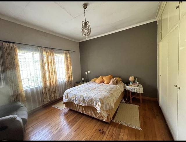 3 BEDROOM HOUSE FOR SALE IN SELECTION PARK